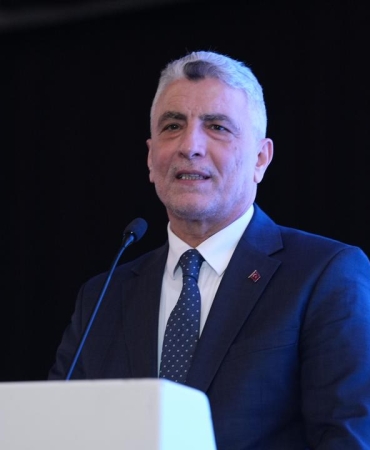 Bakan-Bolat-Turk-Sirketlerinin-Avrupadaki-Gucunu-Artiracagiz-featured