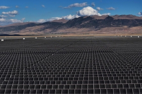 Gunes-enerjisi-kurulu-gucu-12-yilda-641-katlik-rekor-artis-gosterdi-featured