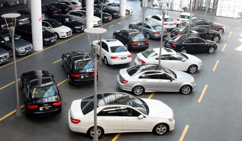 Ikinci-El-Arac-Pazarinda-Bayram-Oncesi-Hareketlilik-Beklentisi-featured