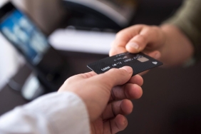 Kartli-Harcamalarda-Buyuk-Artis-Subatta-22-Trilyon-TL-Asildi-featured