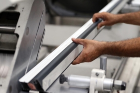 Aluminyum-Fiyatlarinda-Savas-Kaynakli-Tarihi-Yukselis-featured