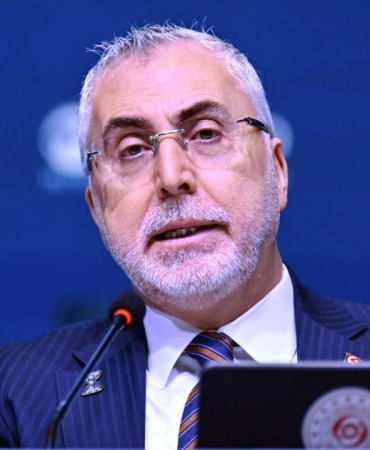 Bakan-Isikhan-Kuresel-Degisimi-Risk-Degil-Firsat-Olarak-Goruyoruz-featured