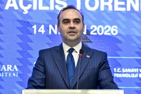 Bakan-Kacir-AR-GE-Yatirimlari-20-Milyar-Dolar-Seviyesine-Cikti-featured