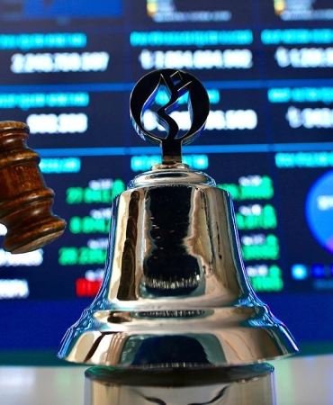 Borsa-Istanbul-Kuresel-Krize-Meydan-Okudu-BIST-30-Ilk-108217da-featured