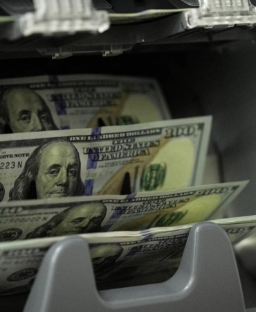 Dev-Merkez-Bankalarindan-Faiz-Karari-Piyasalarda-Kritik-Bekleyis-featured