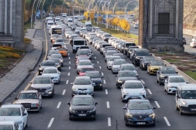 Yeni-Kaydedilen-Araclarin-Yarisi-Dort-Buyuksehirde-Toplandi-featured