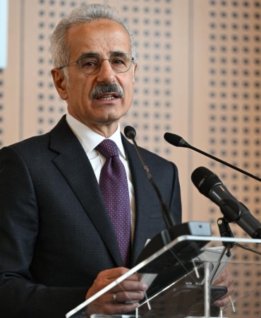 Bakan-Uraloglu-Acikladi-Havacilikta-Hedef-270-Milyon-Yolcu-featured