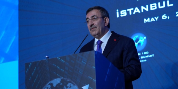 Cevdet Yılmaz: Türkiye Dünyanın Bağlantı Noktası Konumundadır